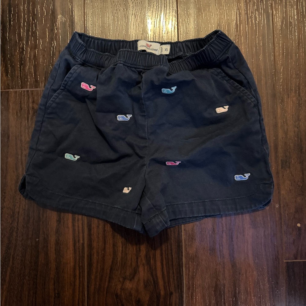 Vineyard Vines Kids Shorts with Whale Embroidery
